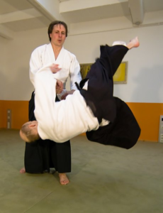 Aikido im Take no sono Bonn 14 230x300
