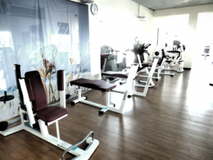 Asahi Zentrum für Gesundheit Fitness Wellness 10 300x225