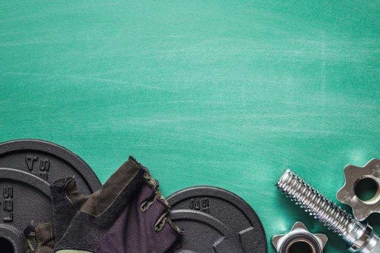 dumbbell and fitness gloves DY26MLR 3 768x512